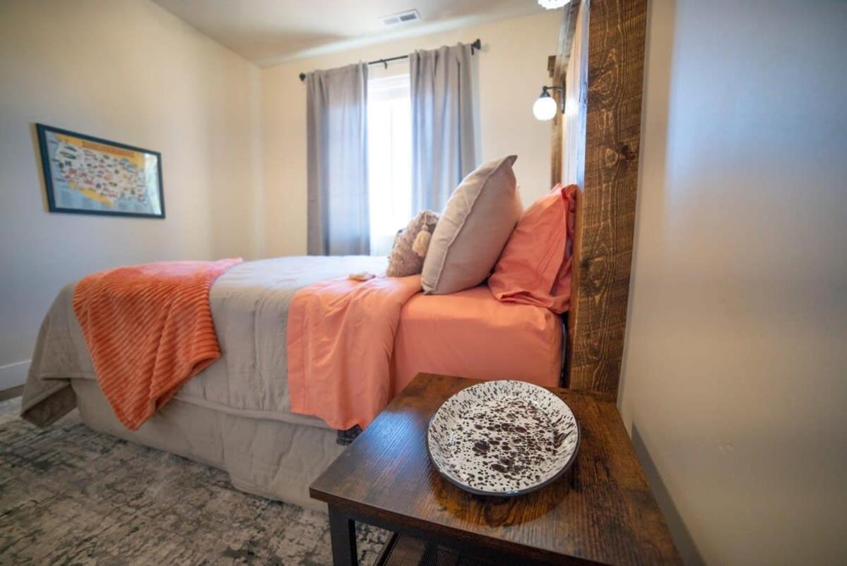 Red Canyon Bunkhouse At Kanab - New West Properties Exteriér fotografie