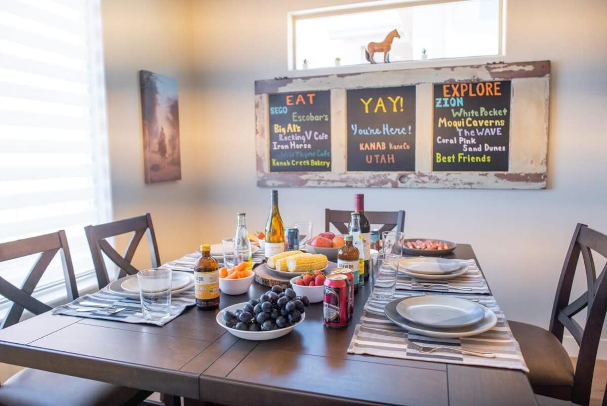 Red Canyon Bunkhouse At Kanab - New West Properties Exteriér fotografie
