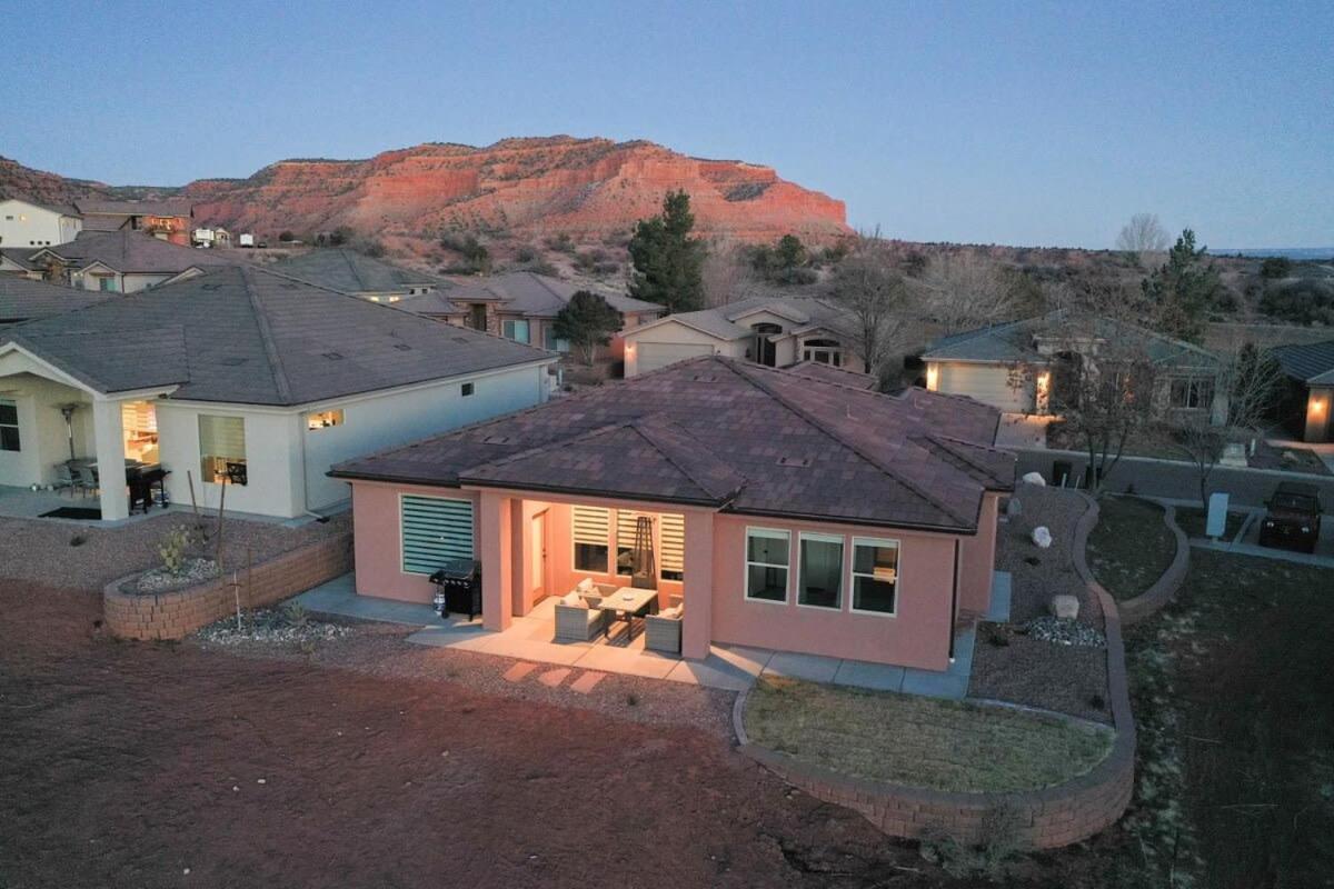 Red Canyon Bunkhouse At Kanab - New West Properties Exteriér fotografie