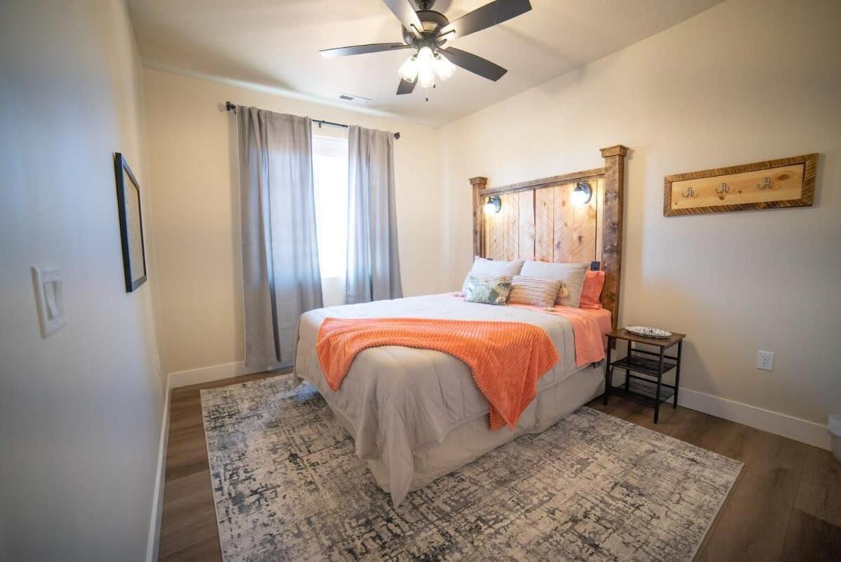 Red Canyon Bunkhouse At Kanab - New West Properties Exteriér fotografie